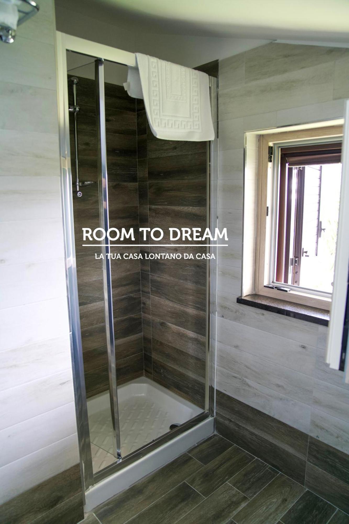 Room To Dream San Valentino Torio Bagian luar foto